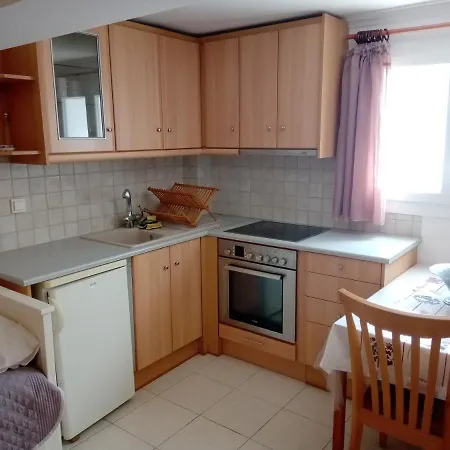 Panagos Quiet Hidden Apartment Argostoli (Kefalonia)